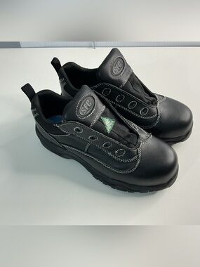 Black Slip-On Men's Safety Sneakers